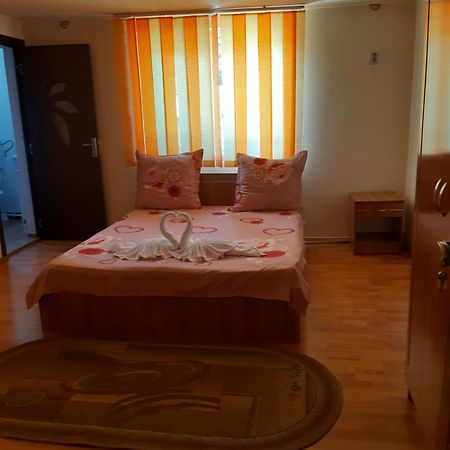 Casa Iza Appartement Băile Herculane Buitenkant foto